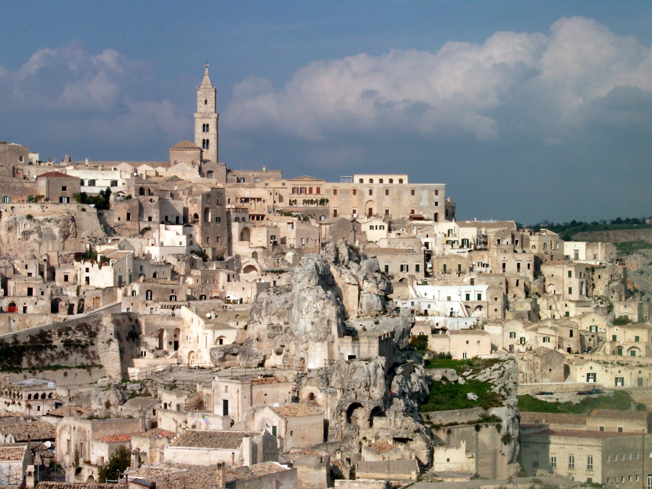 Cosa vedere a Matera in un giorno: itinerario a piedi tra i Sassi